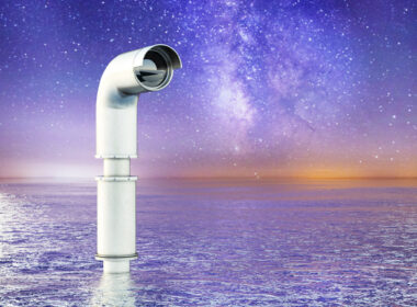 image of periscope on the sea to symbolise maritime law